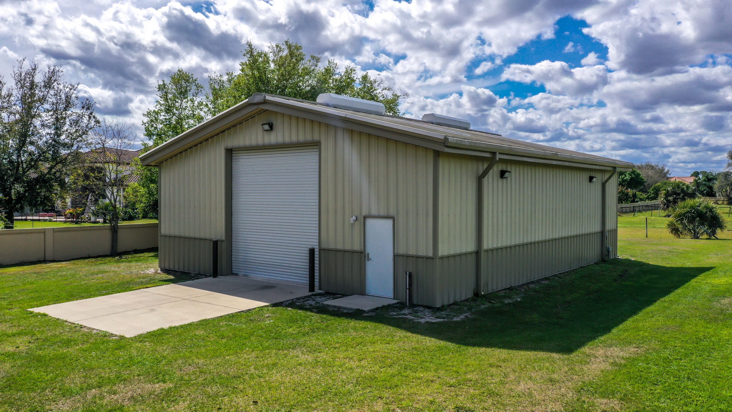 Storage steel building kit